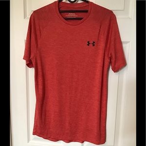 Mens Under Armour T - shirt